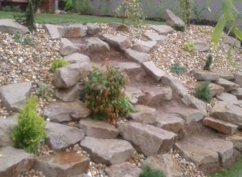 Sziklakert_-_es_tamfal_epites_5